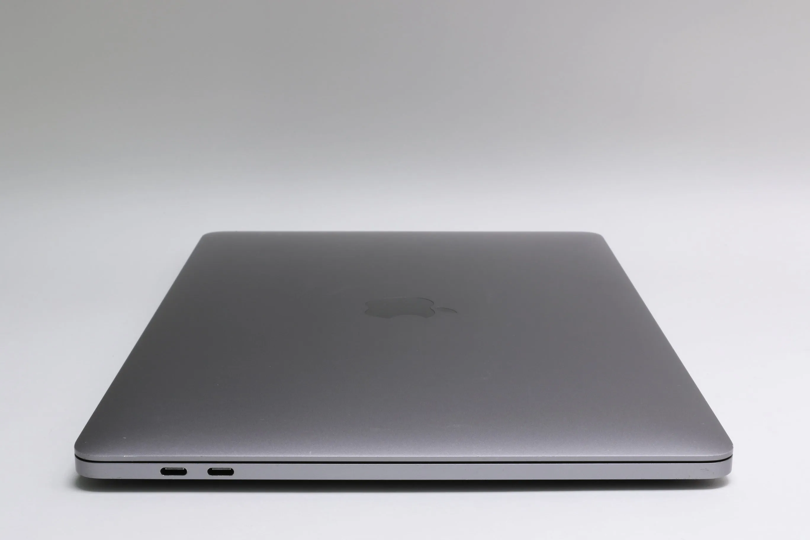 13.3" 2020, MacBook Pro, BTO, Apple M1, 16GB, 1TB SSD, 8C