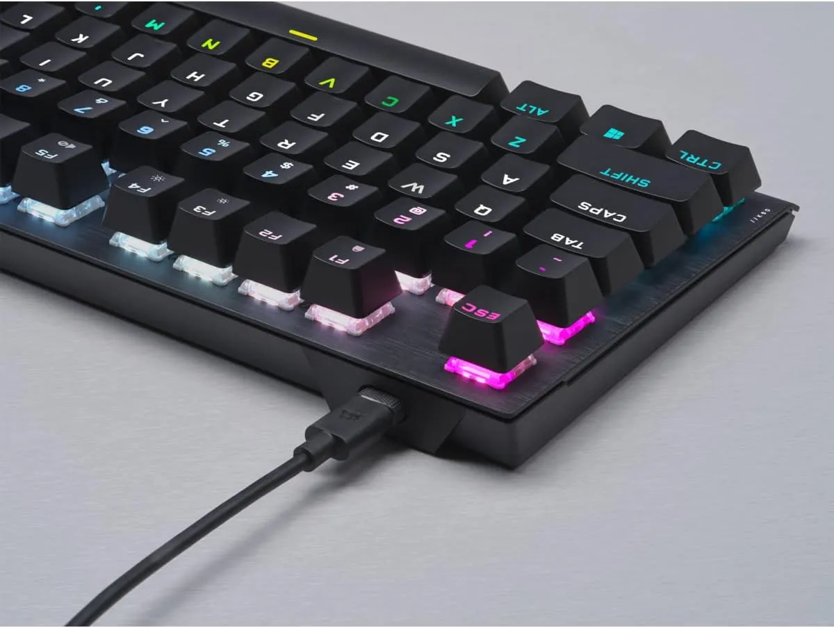 【優惠價】Corsair K60 PRO TKL RGB Tenkeyless Optical-Mechanical Gaming Keyboard — CORSAIR OPX Switch Black 黑色 CH-911D01A-NA