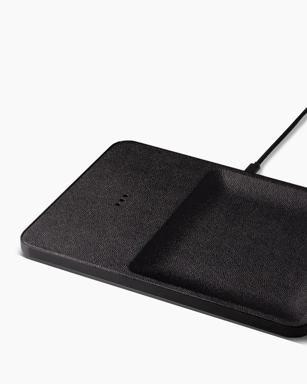 Courant Catch:3 Wireless Charger