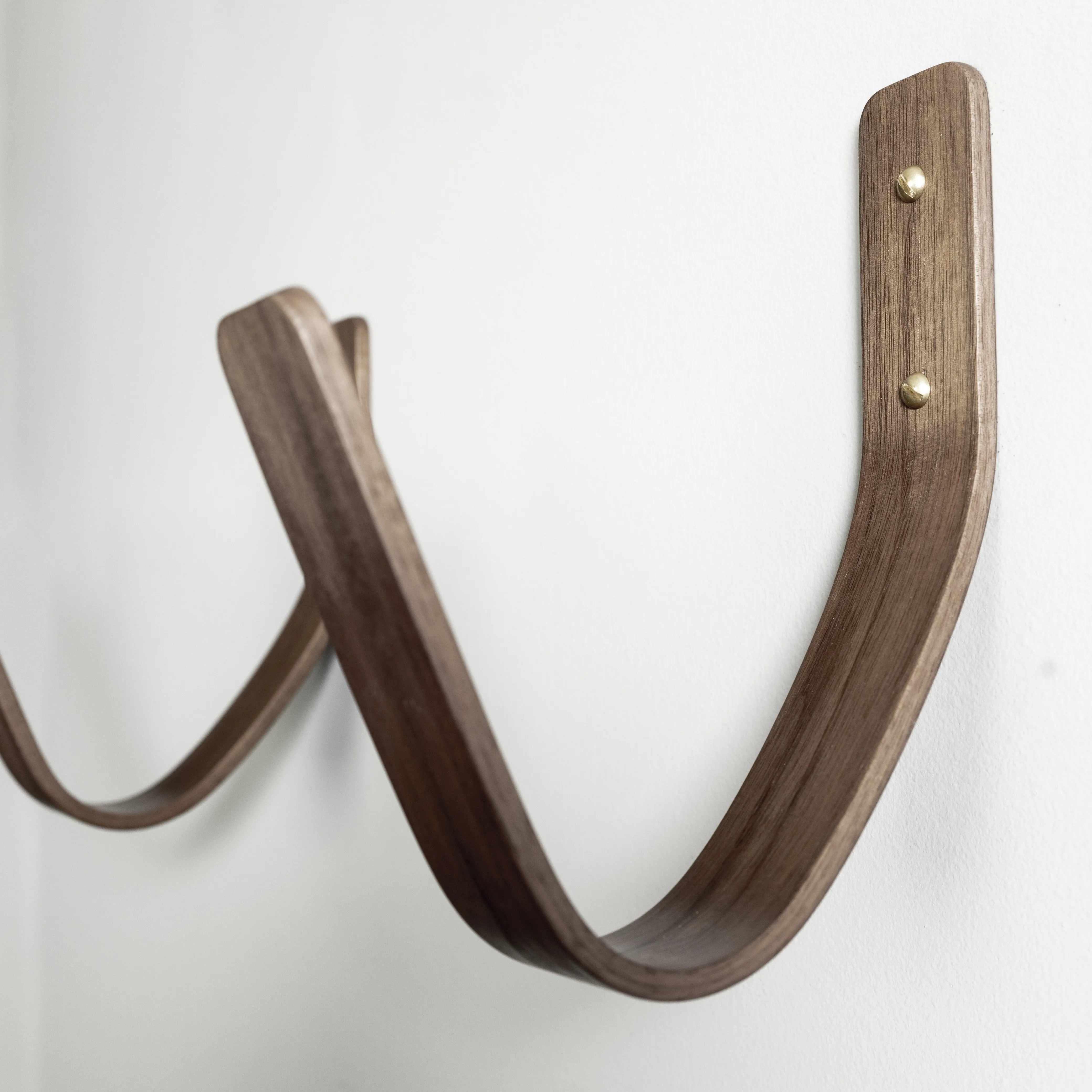 Waves 1.0 - Shortboard  Surfboard Wall Mounts - Walnut